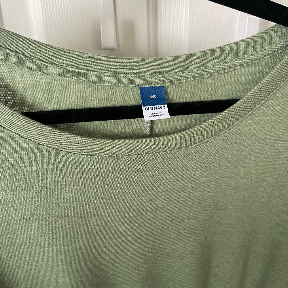 Old Navy Waist-Defined Linen Short-Sleeve Slub-Knit Mini T-Shirt Dress - Picture 4 of 4
